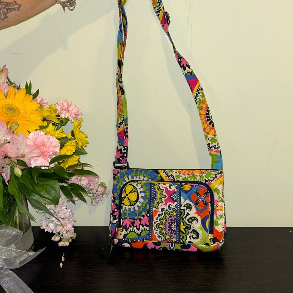 Vera Bradley little hipster Rio pattern